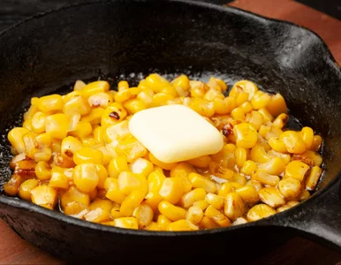 Miniatura: Otwieram puszkę i po chwili mam pyszną,...